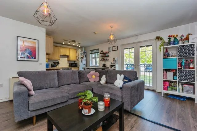 Marland Way, Stretford, M32, photo 2
