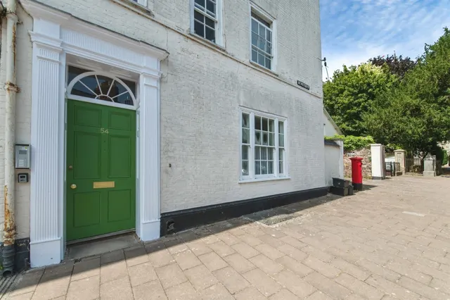 St. Peter Street, Tiverton, photo 1