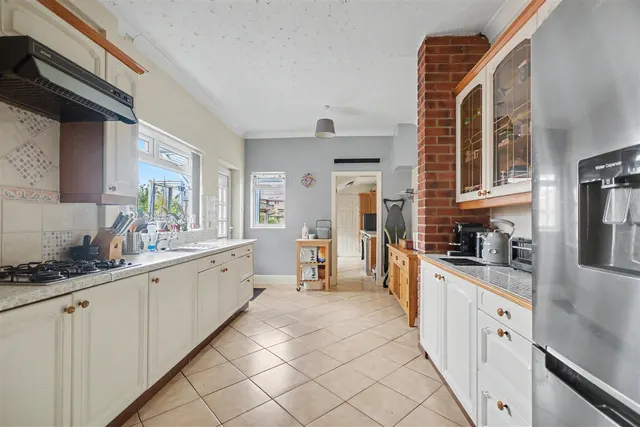 College Street, Long Eaton, NG10, photo 3