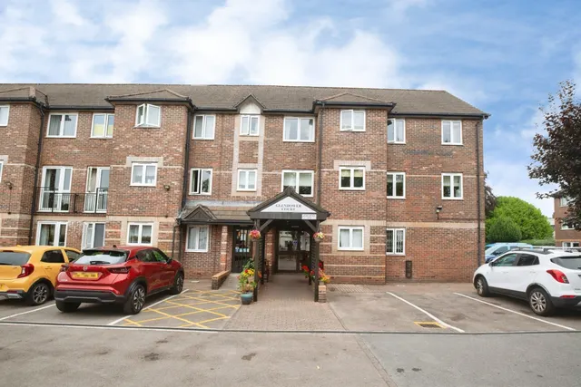 Velindre Road, Cardiff, photo 1