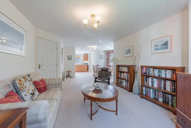 Fazeley Close, Solihull, photo 1
