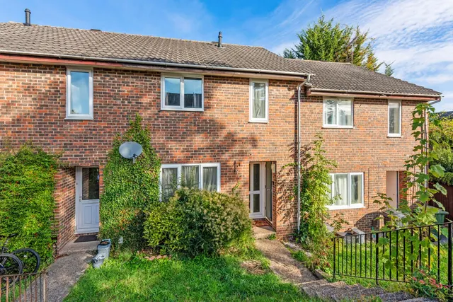 Badger Farm, Winchester, SO22, photo 1