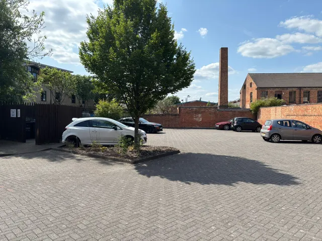 Photo 2 — Nottingham Road, Loughborough