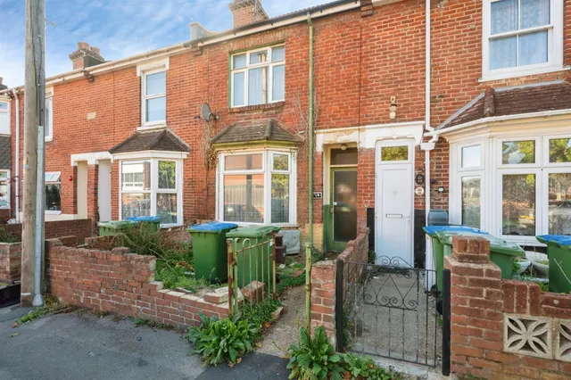 Imperial Avenue, Southampton, SO15, photo 1