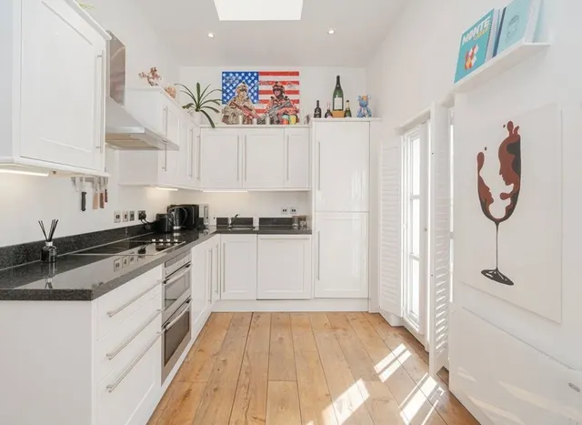 Harwood Road, Fulham, SW6, photo 2