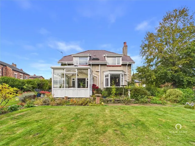 Strathmore Road, Rowlands Gill, NE39, photo 1