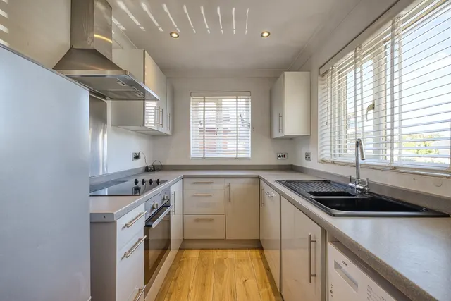 Downs Road, Ramsgate, CT11, photo 2