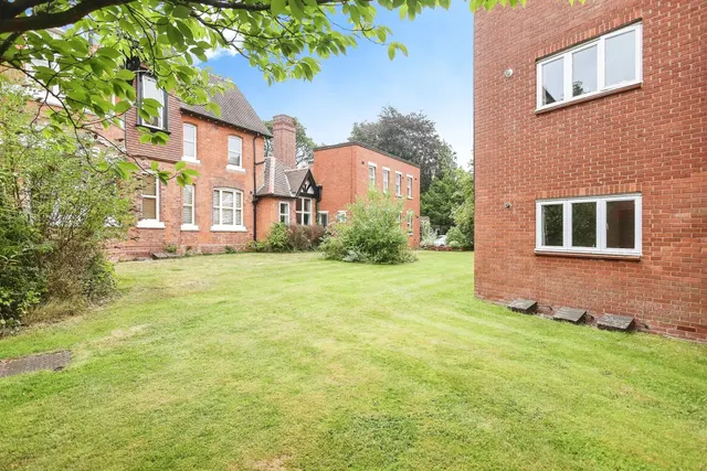 Cotton Lane, Birmingham, B13, photo 3