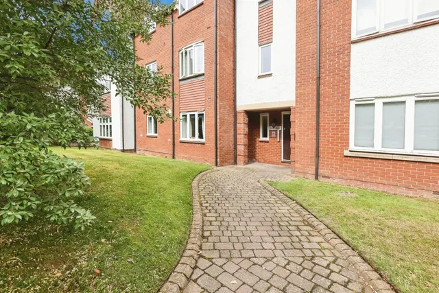 Cotton Lane, Birmingham, B13, photo 2