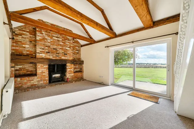 Photo 2 — Cholderton, Salisbury, Wiltshire, SP4 0DS
