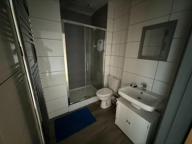 Walter Road, Uplands, SA1, photo 3