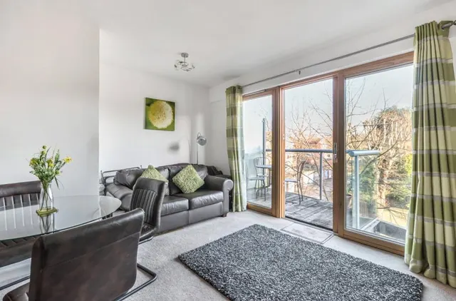 Addiscombe Grove, Croydon, CR0, photo 1