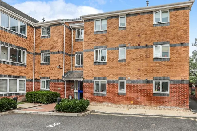 Meadowbrook Way, Cheadle Hulme, SK8, photo 1
