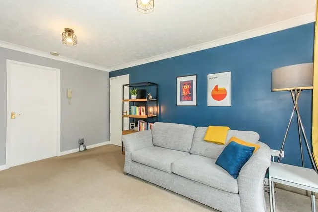 Meadowbrook Way, Cheadle Hulme, SK8, photo 2