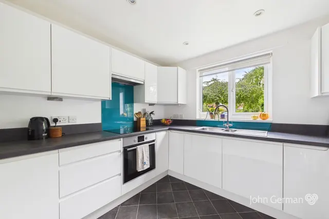 Wyaston Gardens, Ashbourne, photo 2
