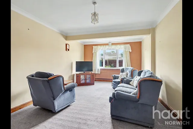 Oval Road, Norwich, NR5, photo 2