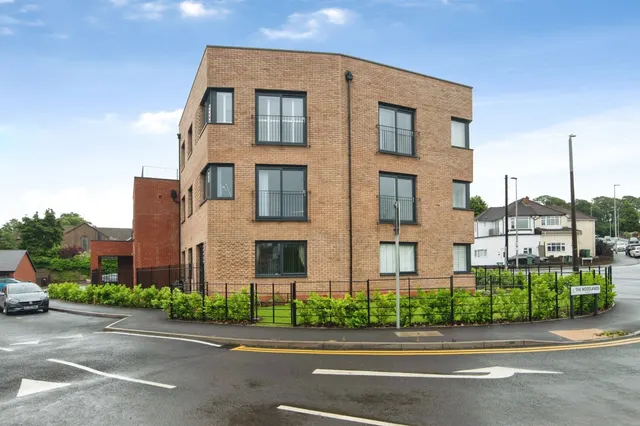 The Woodlands, Oldbury, B68, photo 1
