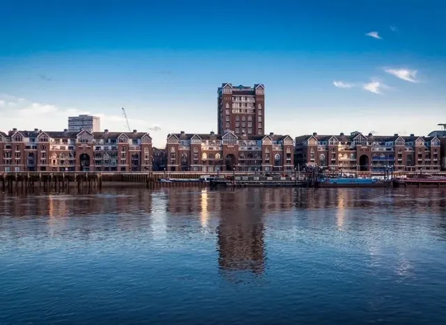Square Rigger Row, Battersea, SW11, photo 1