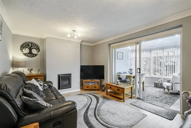 Frisby Avenue, Long Eaton, NG10, photo 2