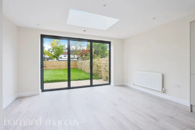 Photo 2 — Hughenden Road, Worcester Park