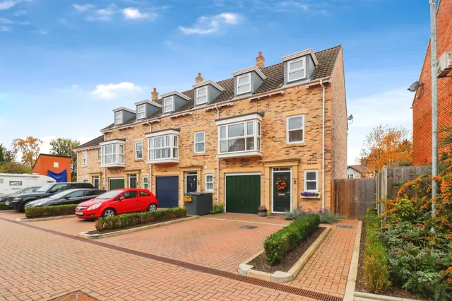 Breck Gardens, Mildenhall, IP28, photo 1