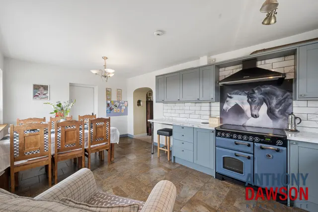 Park Cottages, Hollin Hall, BB8, photo 3