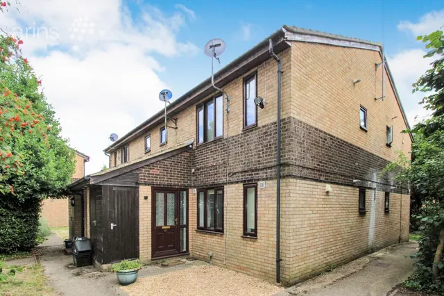 Marefield, Lower Earley, RG6, photo 1