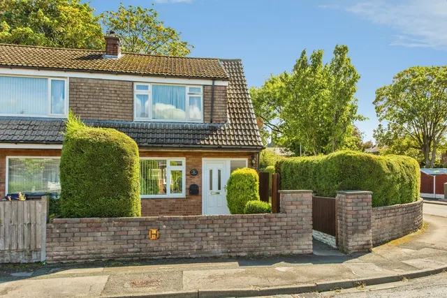 Pear Tree Crescent, Walton-le-Dale, Preston, Lancashire, PR5, photo 1