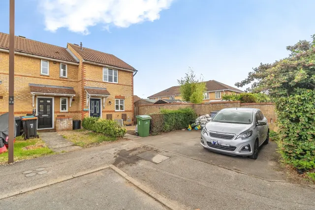 Bardsey Court, Monkston, MK10, photo 1