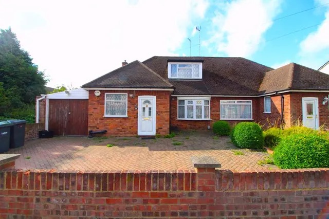 Onslow Road, Luton, LU4, photo 1