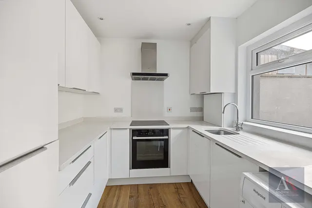 Featherstall Road, Littleborough, OL15, photo 3