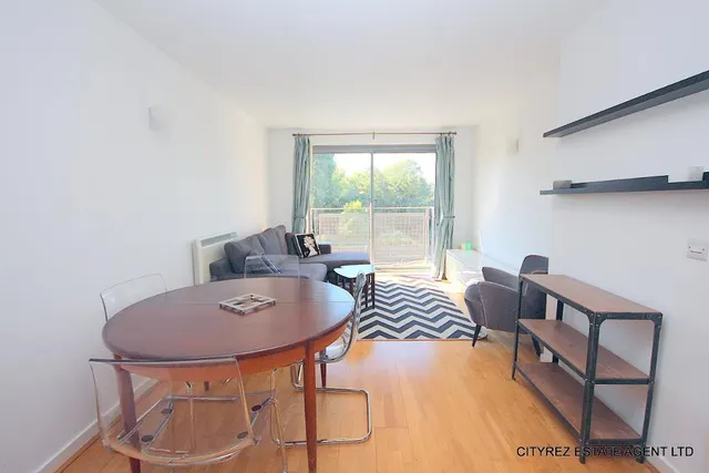 Onese8 Development, Deals Gateway, SE13, photo 1