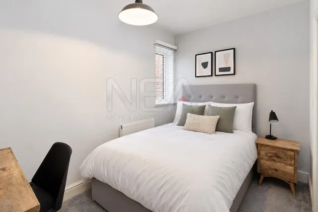 Northfield Road, Reading, photo 1