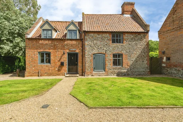 Heath Road, Crostwight, North Walsham, Norfolk, NR28, photo 1