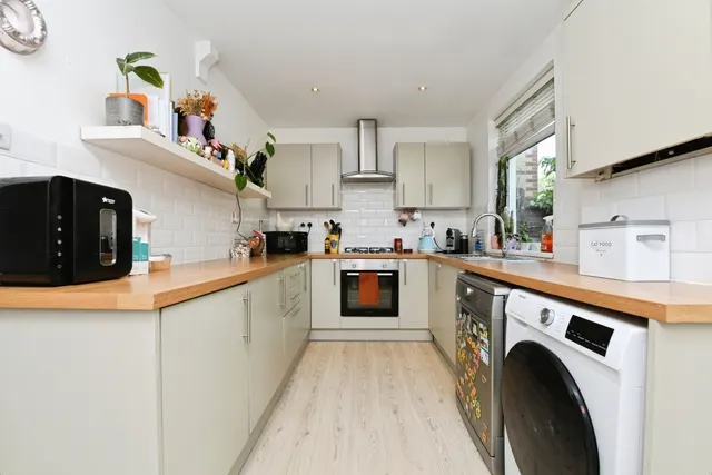 Photo 2 — Thorpe Green Mews, Shoeburyness, Southend-on-Sea, Essex, SS3