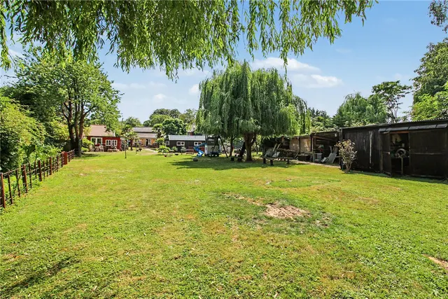 The Street, Heveningham, IP19, photo 3