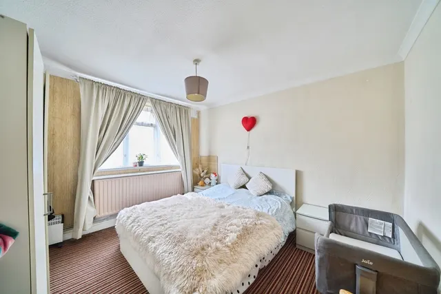 Photo 2 — Whiting Avenue, BARKING, Essex, IG11