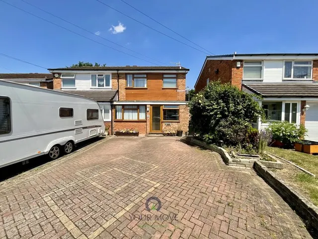Bracken Grove, Catshill, Worcestershire, B61, photo 1