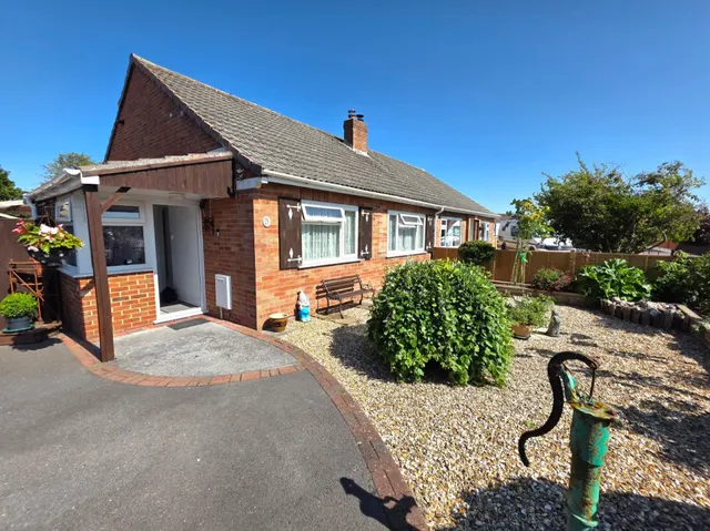 Rosewood Avenue, Burnham-on-Sea, TA8, photo 1