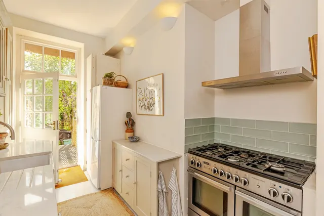 Grosvenor Place, Bath, photo 1