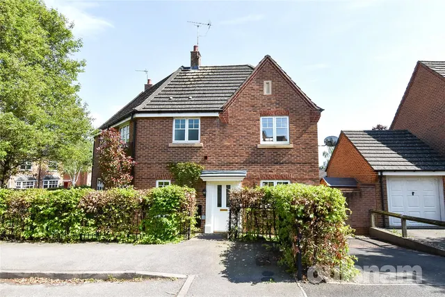 Brandwood Crescent, Birmingham, West Midlands, B30 3PZ, photo 1
