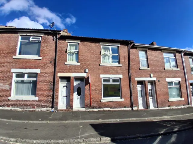Barrasford Street, East Howdon, photo 1
