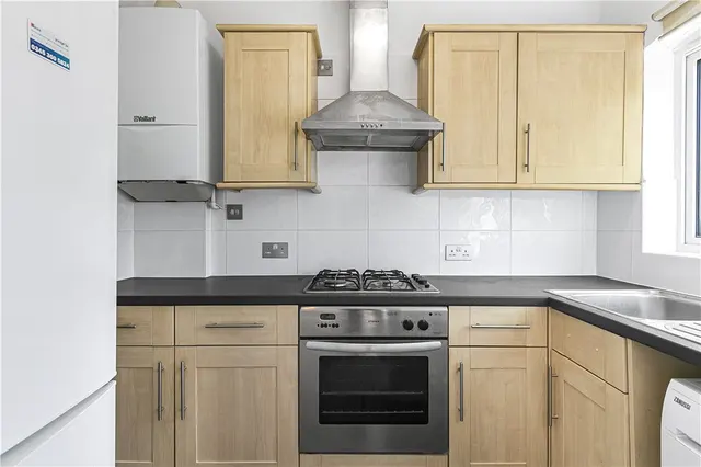 Gracefield Gardens, London, SW16, photo 3