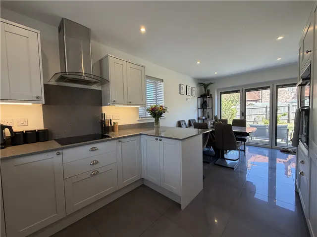 Lemuel Burt Way, West Winch, PE33, photo 2