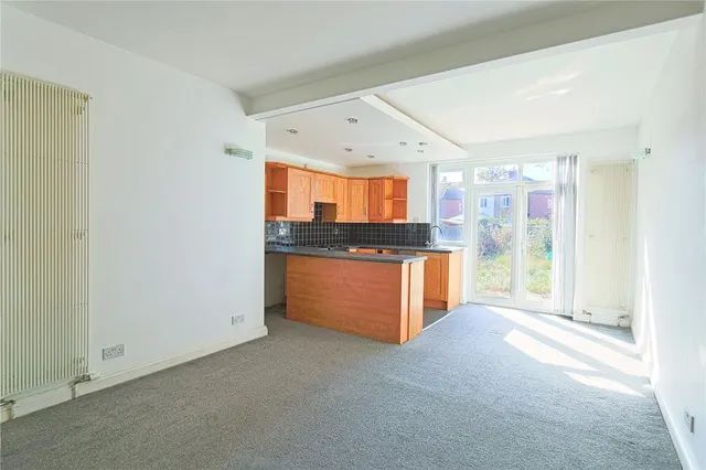 Arlington Avenue, Denton, M34, photo 2