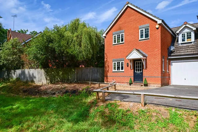 Old Forge End, Sandhurst, GU47, photo 1