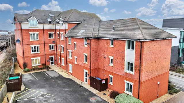 Trent Road, Nuneaton, CV11, photo 1
