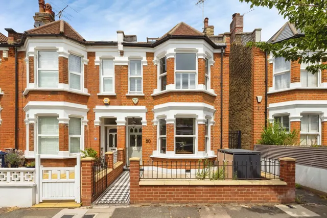 Drayton Avenue, London, W13, photo 1