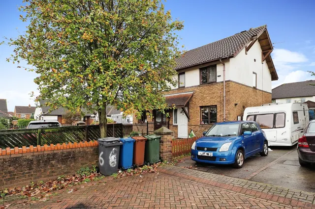 Chilwell Mews, Athersley North, S71, photo 1