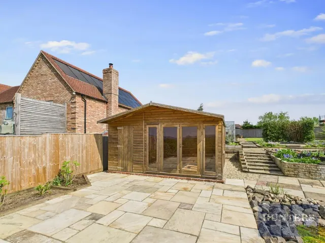 Green Lane, Churchdown, GL3, photo 3